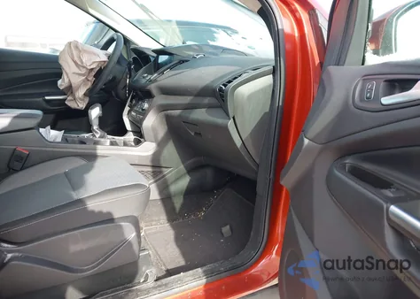 2019 Ford Escape Se z USA, uszkodzony, nr VIN 1FMCU0GD6KUC48464